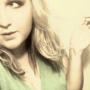 Meet your Posher, Fah